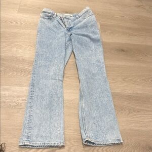 Abercrombie & Fitch Ultra High Rise 90s Straight Jean